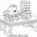 Mike en la biblioteca