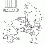 Mike aprende a asustar