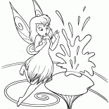 Tinker Bell y el agua