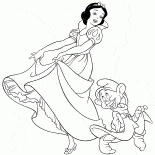 Blancanieves baila con un enano