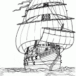 Un barco en el mar