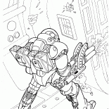 Un hombre en traje espacial militar