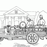 El primer camión de bomberos